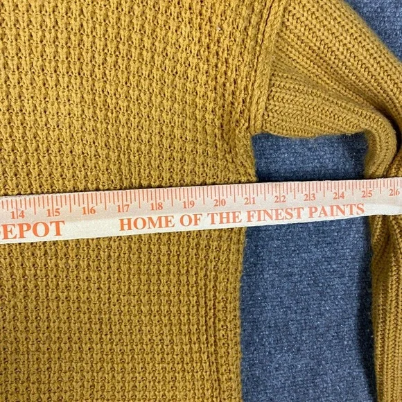 Pink Rose Sweater Women's Medium Pullover Yellow Knit 100% Acrylic Adults M - Picture 5 of 8